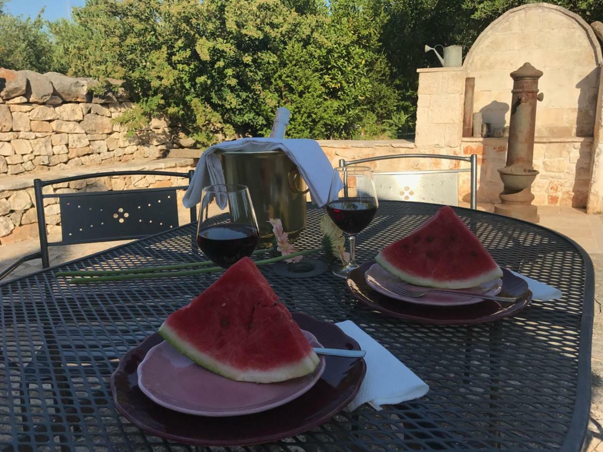 アルベロベッロ Trulli Domus Petraヴィラ エクステリア 写真