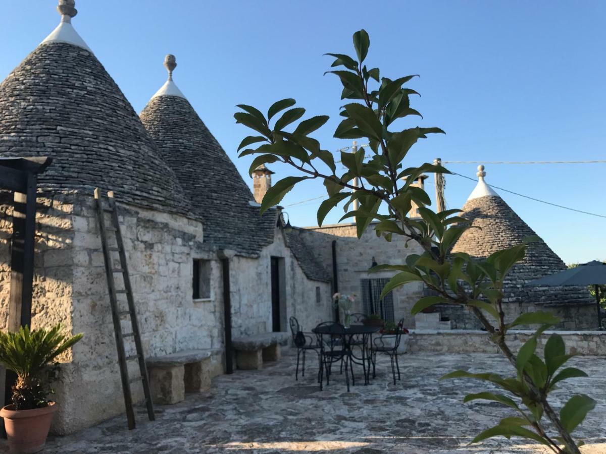 アルベロベッロ Trulli Domus Petraヴィラ エクステリア 写真